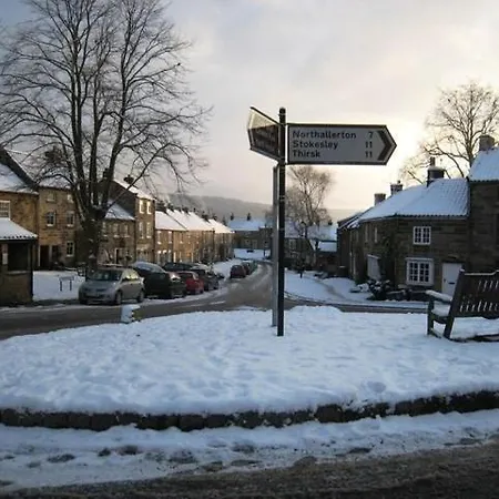 Church View * 오스머덜리